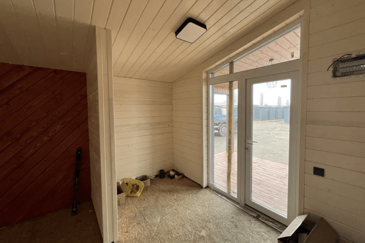 Модульный дом для круглогодичного проживания 84 м² (12х7м)