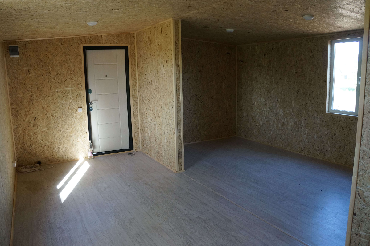 Модульный дом из бытовок 6х4,8м (28.8м²)